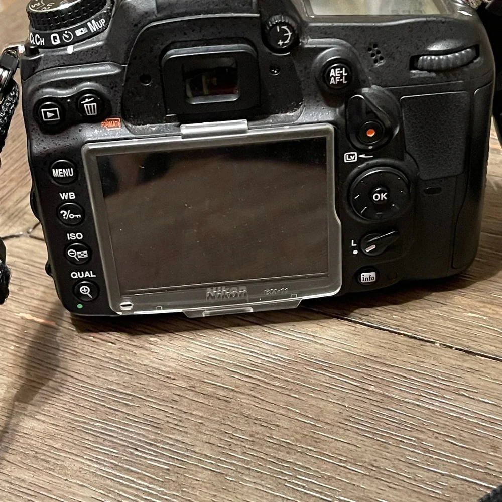 Nikon D7000 camera, like new